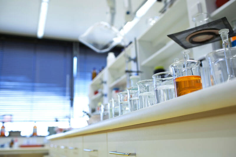 Image of pipette & liquid in beaker